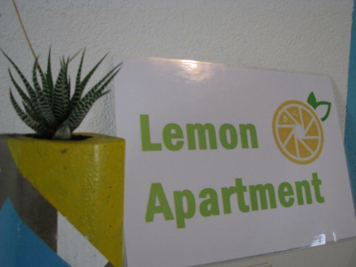 Apartments And Room Lemon Vis Bagian luar foto